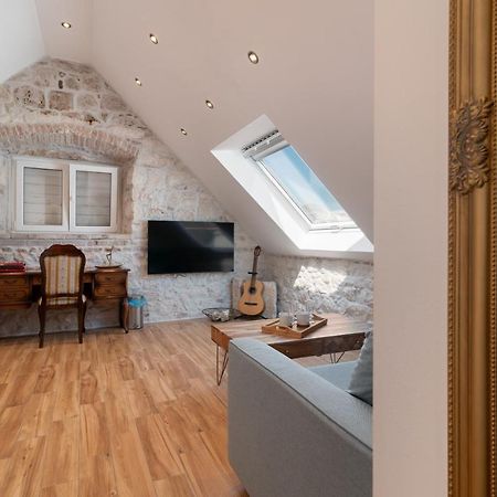 Residence Providenca Trogir Exterior photo