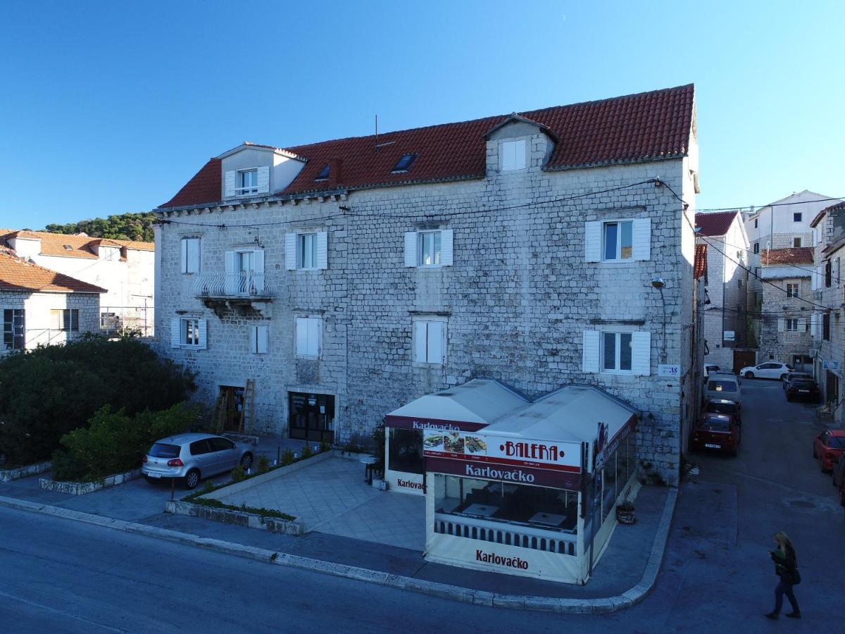Residence Providenca Trogir Exterior photo