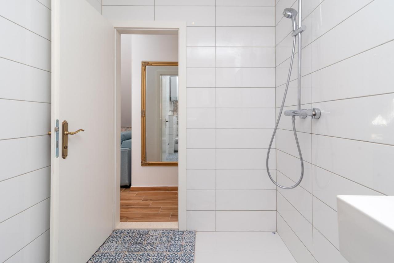 Residence Providenca Trogir Exterior photo
