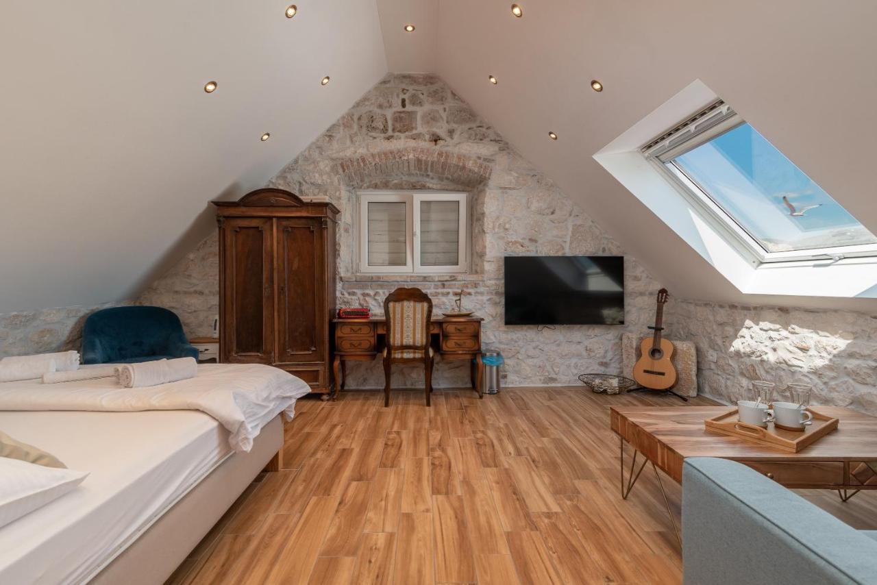 Residence Providenca Trogir Exterior photo