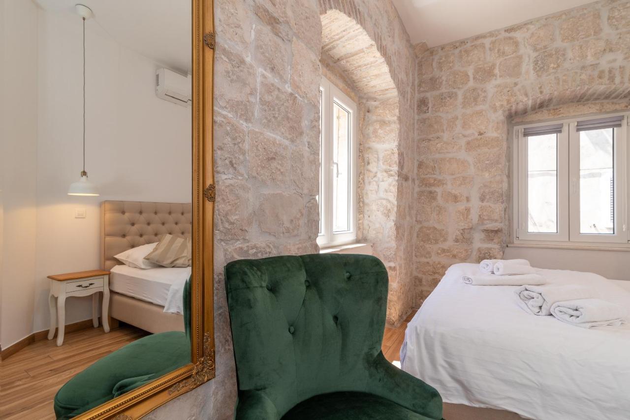 Residence Providenca Trogir Exterior photo