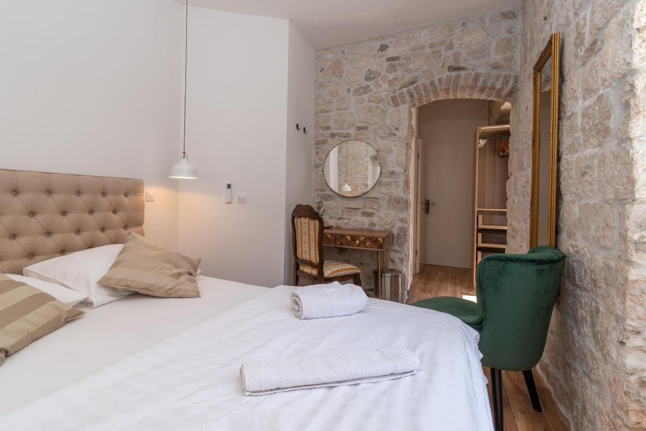 Residence Providenca Trogir Exterior photo