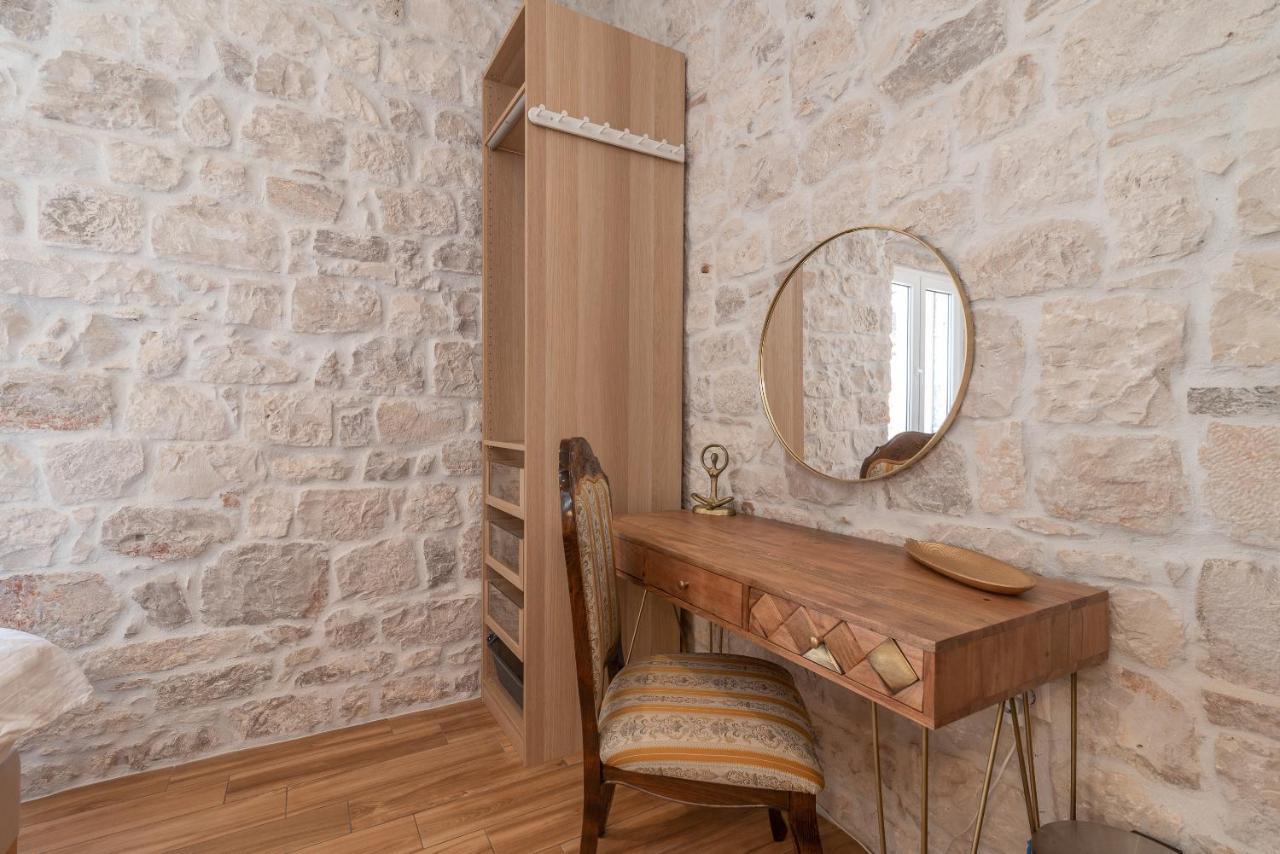 Residence Providenca Trogir Exterior photo