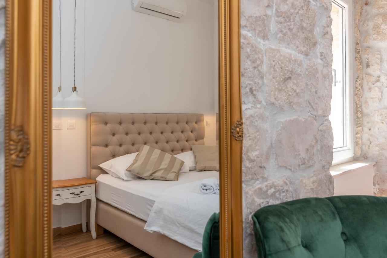 Residence Providenca Trogir Exterior photo